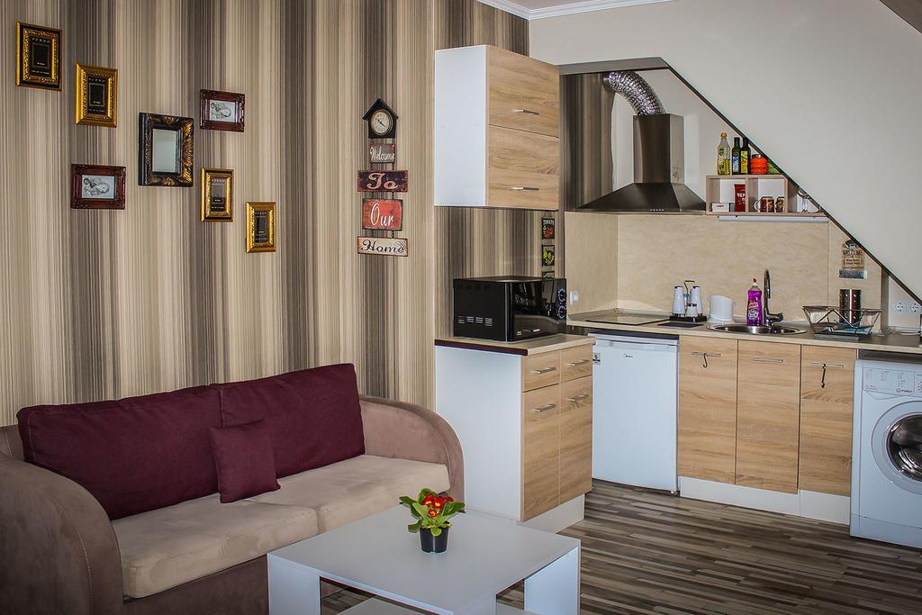Sofia Art Gallery Vacation Apartments Exterior photo